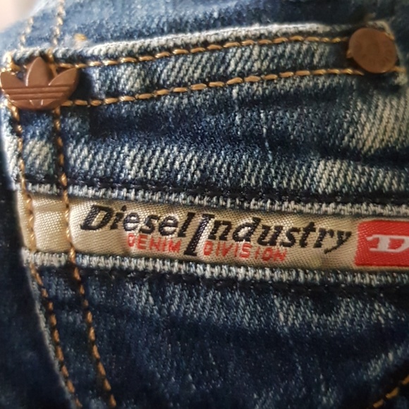 Jeans - Picture 5 of 6